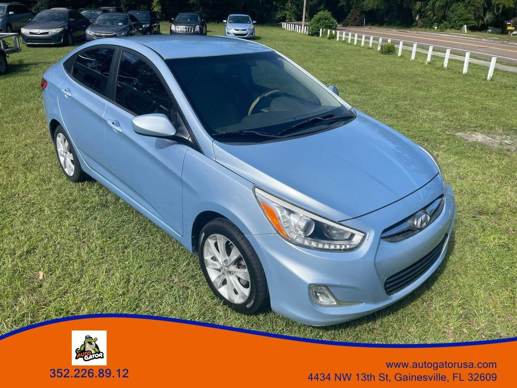 2014 Hyundai Accent GLS 4-Door 6-Speed Automatic's photo